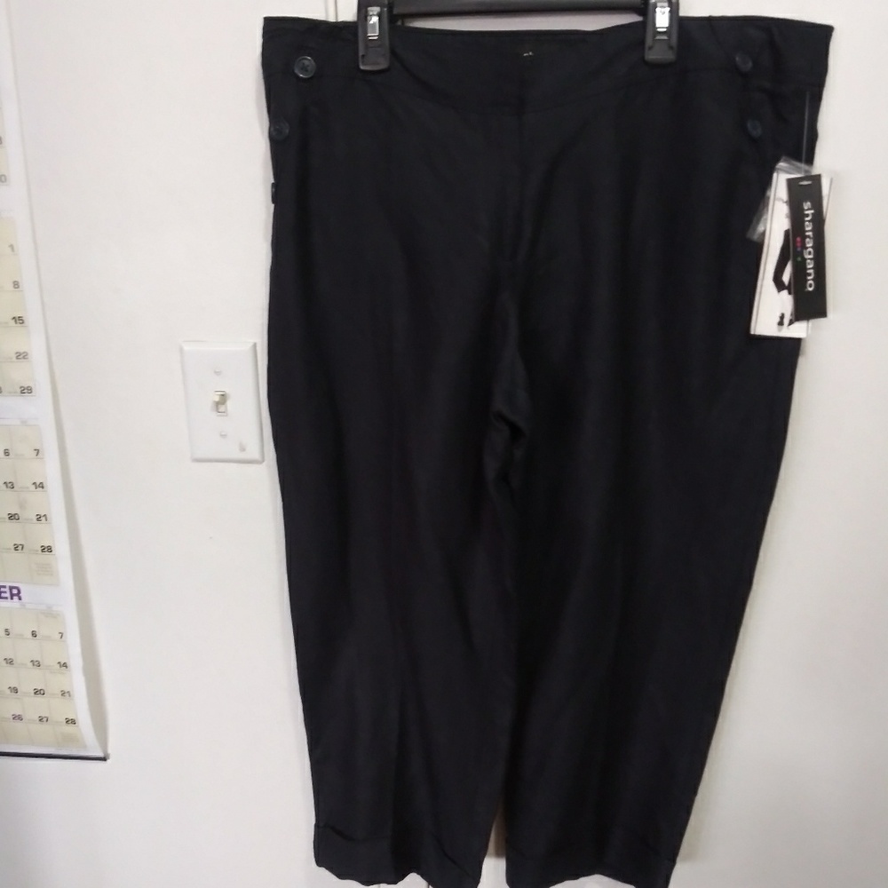 Sharagano  linen blend crop pants. - Picture 2 of 5